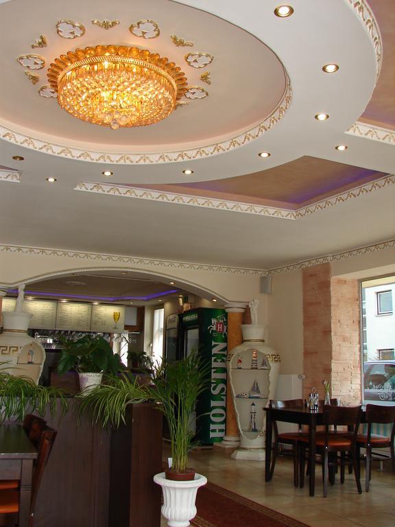 Santorini 3* Lübeck